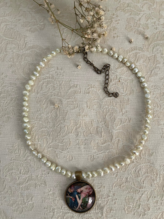 Rosebud Pearl Choker