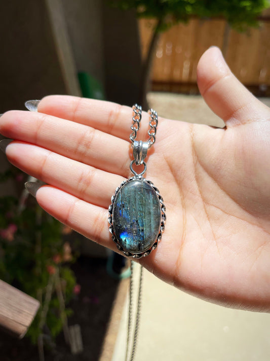 Labradorite Pendant Necklace